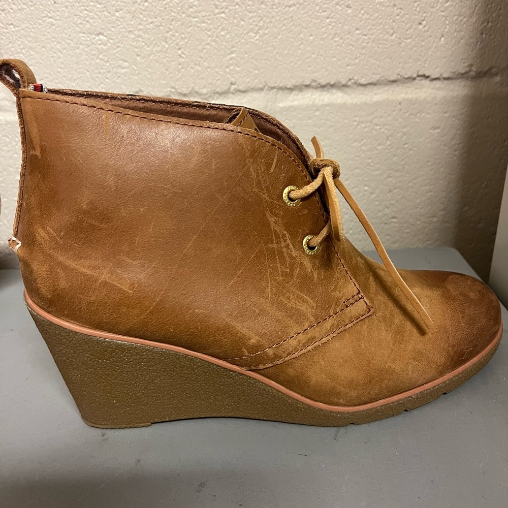 Sperry Tan Wedge Ankle Boots